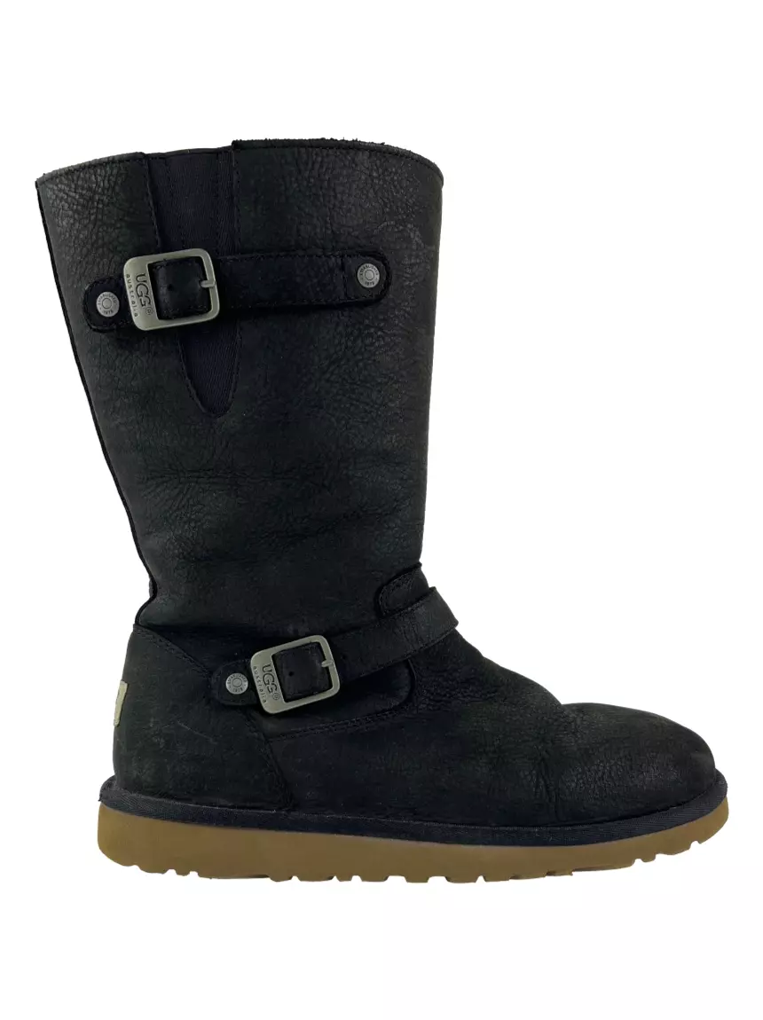 Ugg preta cheap