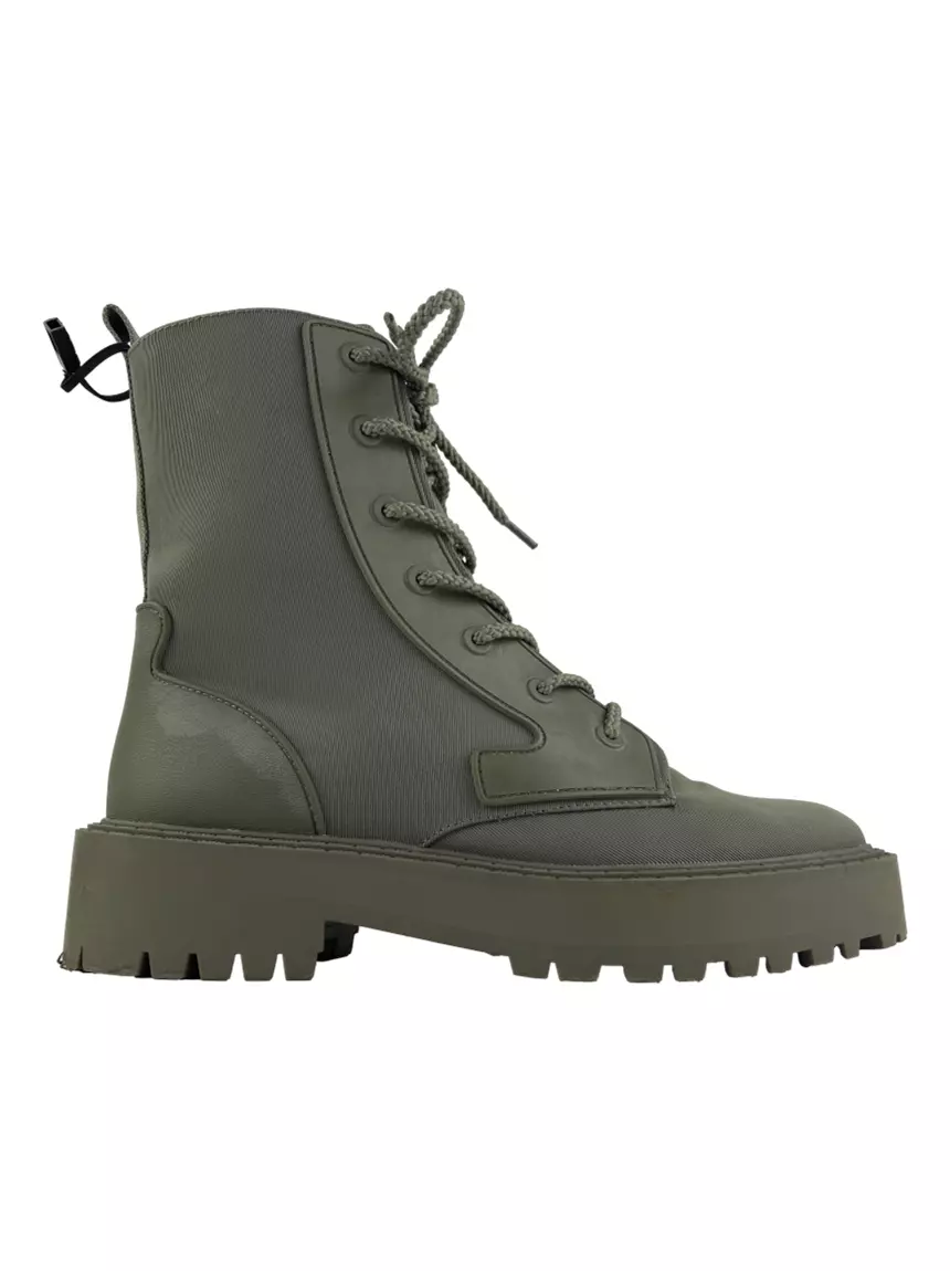 Bota 2025 verde zara