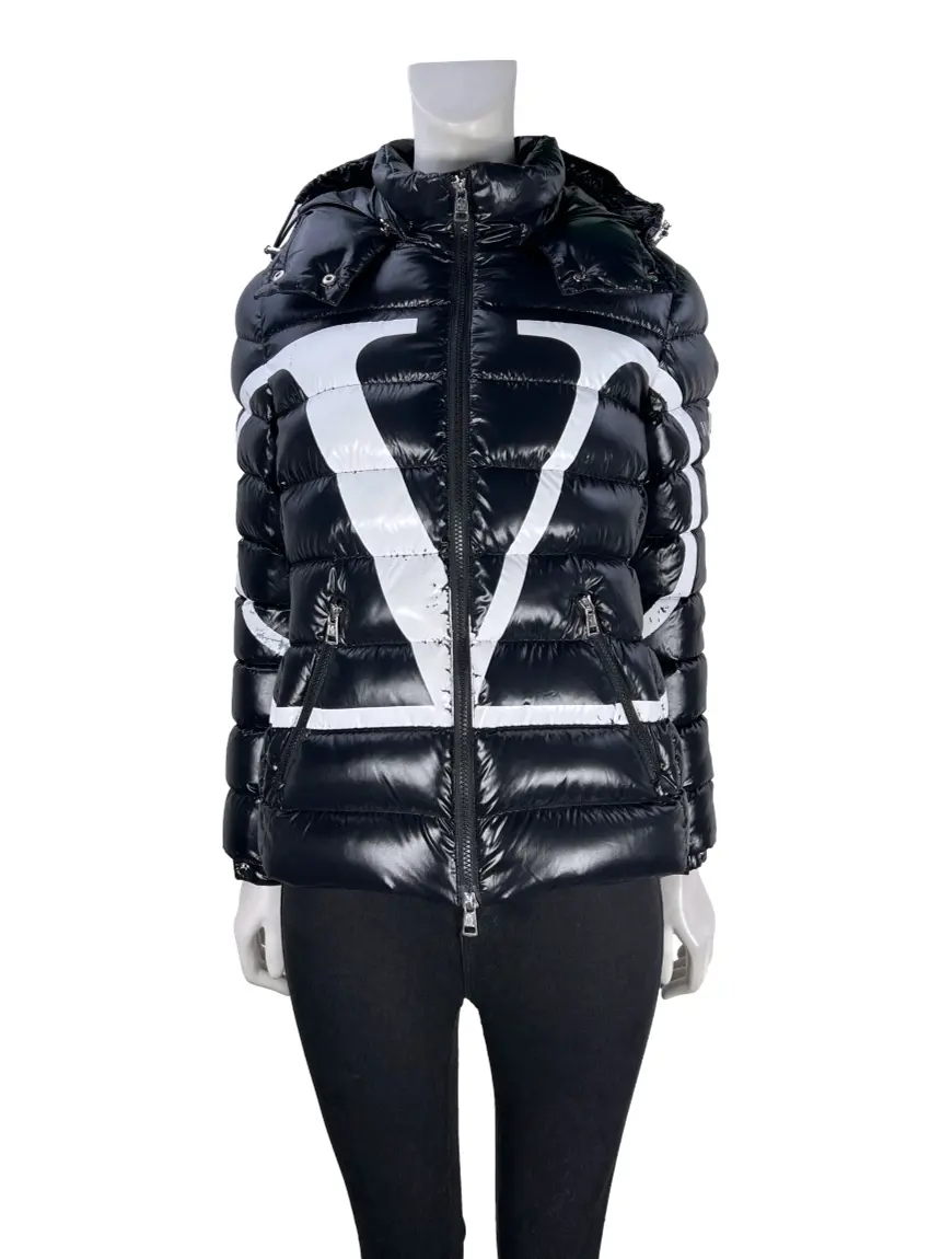Jaqueta Valentino x Moncler Puffer Preto - GWF590 Original