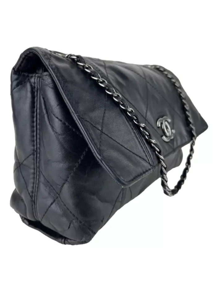 Bolsa Chanel Ultimate Soft Large Lambskin Preta