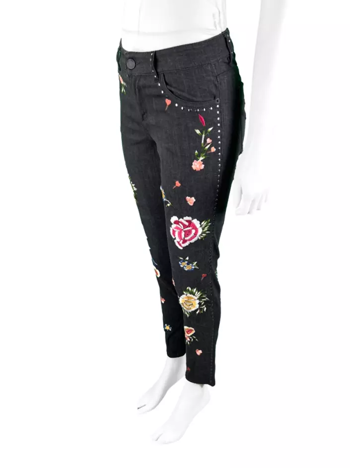 Alice olivia hot sale embroidered jeans