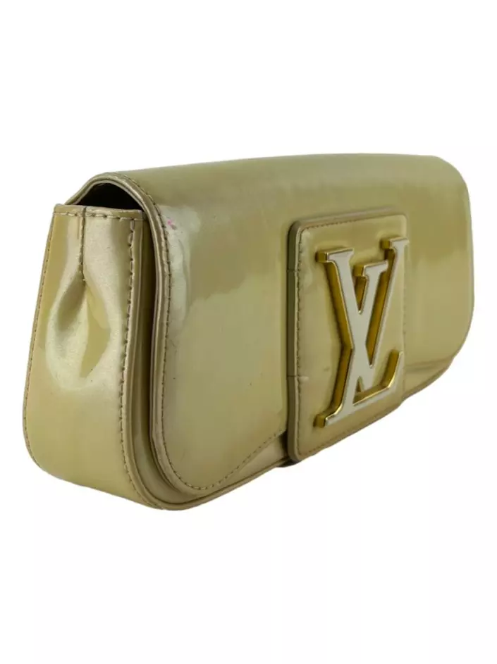 Louis Vuitton Vernis Sobe Clutch - Neutrals Clutches, Handbags