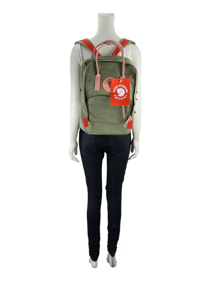 Mochila Acne Studios X Fjällräven Kånken Verde - NYK376