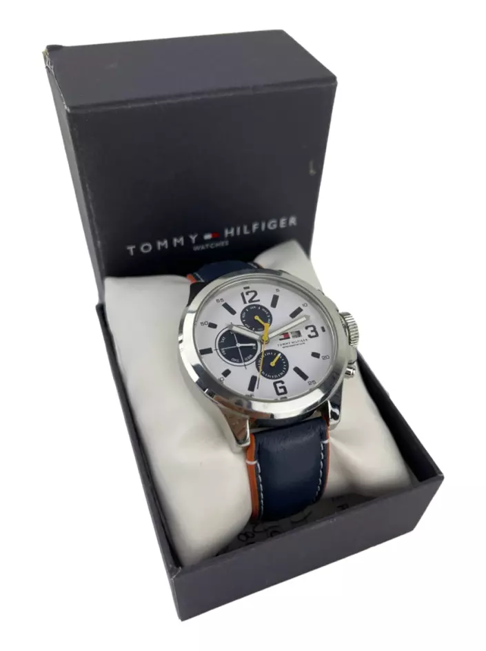 Relógio Tommy Hilfiger Aço Prateado Original - QHK27