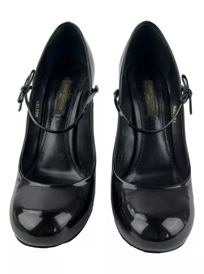 Louis Vuitton Black Patent Leather Fetish Mary Jane Pumps Size 36.5 Louis  Vuitton