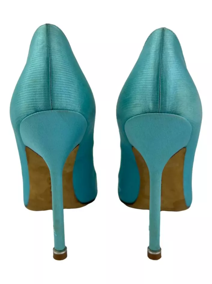 Manolo Blahnik Hangisi Royal Blue Heels AJC0641 – Luxury Promise