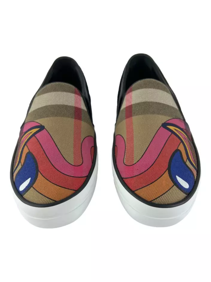 Burberry gauden slip on sale on