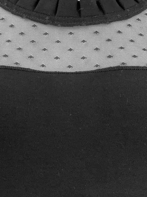 Blusa Agilità Recortes Preto