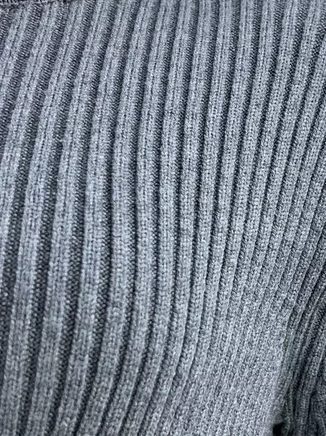 Blusa byNV Tricot Cinza