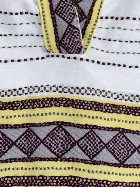 Blusa B/Yourself Bordado Multicolor