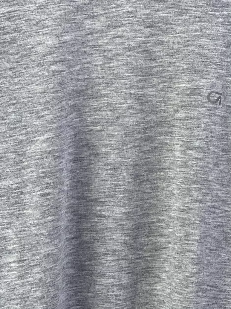 Blusa GAP Fit Tecido Cinza