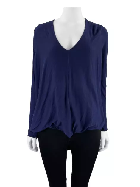 Blusa Marisa Ribeiro Malha Ampla Azul
