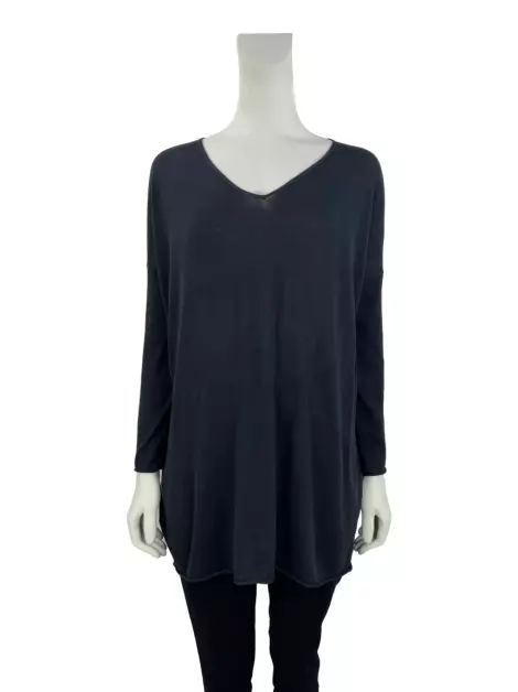Blusa Marisa Ribeiro Manga Longa Preta