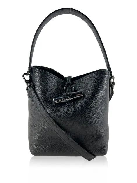 Bolsa Bucket Longchamp Roseau Essential Preta