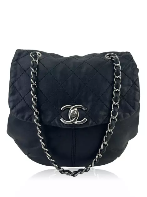 Bolsa Tiracolo Chanel Trianon Preta