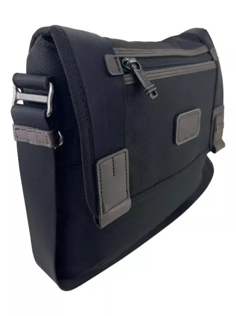 Bolsa Tiracolo Tumi Alpha Bravo Beale Preto