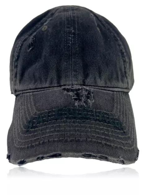 Boné Balenciaga Destroyed Cinza