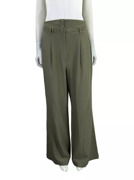 Calça byNV Tecido Verde