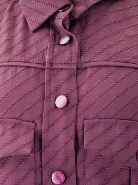 Camisa Rosa Chá Texturizada Vinho