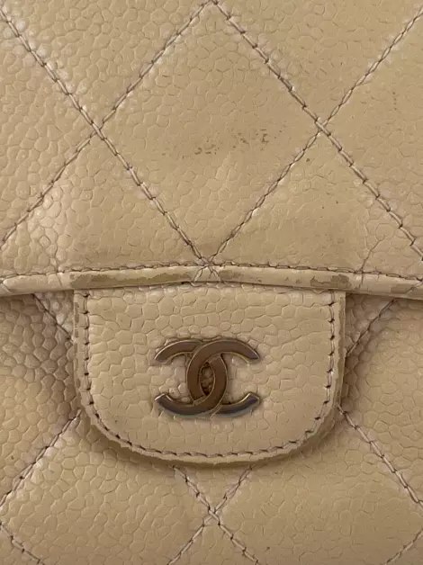 Carteira Chanel CC Quilted Flap Bege