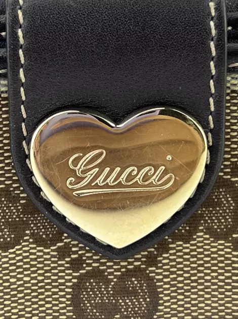 Carteira Gucci Heart French Monograma Bege