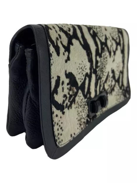 Clutch BCBG Max Azria Texturizada Bicolor