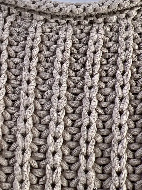 Colete Vince. Tricot Bege