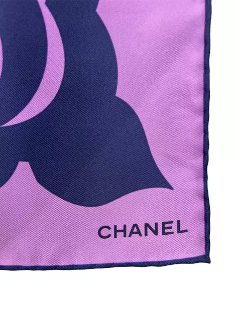 Lenço Chanel CC Estampado