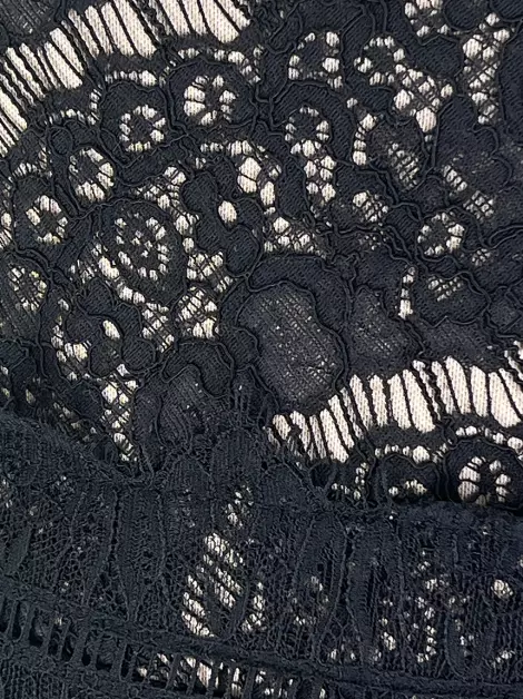 Macacão Iorane Renda Preto