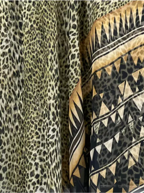 Saia CAOS Assimétrica Animal Print
