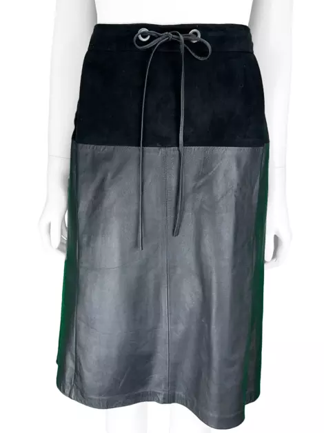 Saia Egrey Midi Couro Preto