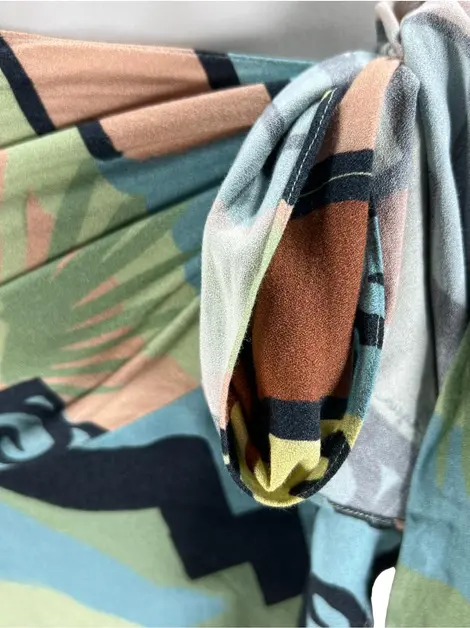 Saída de Praia Água De Coco Tecido Estampado