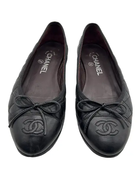 Sapatilha Chanel CC Matelassê Preta