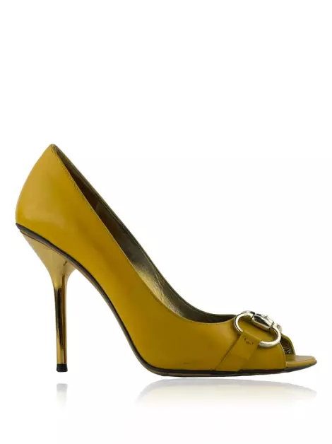 Sapato de Salto Gucci Horsebit Peep Toe Amarelo