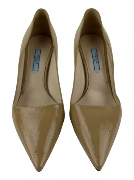 Sapato de Salto Prada Couro Saffiano Bege