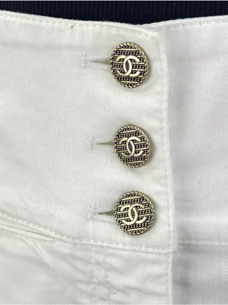 Shorts Chanel Cintura Alta Off White