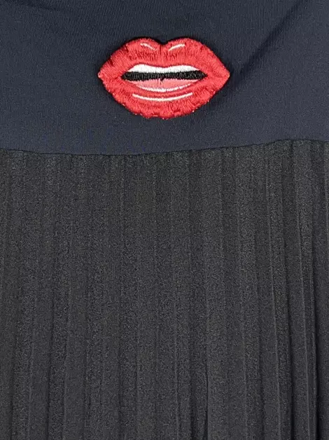Vestido Andressa Salomone Plissado Preto