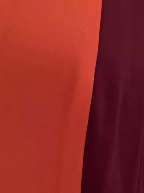 Vestido BCBG Max Azria Recortes Bicolor