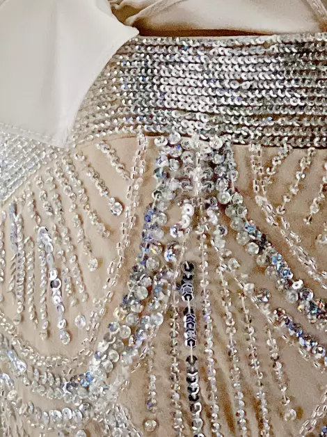 Vestido Fause Haten Bordado Bege