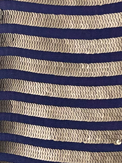 Vestido French Connection Listras Paetê