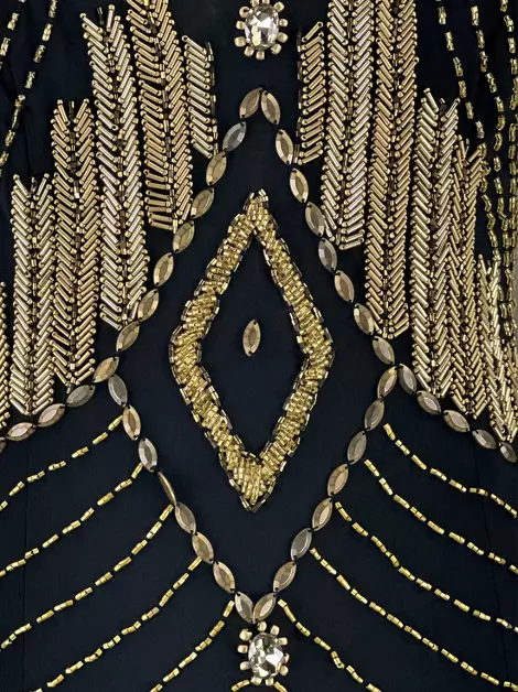 Vestido Frutacor Pedrarias Bordadas