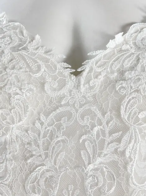 Vestido Rosa Clará Rendado Off White