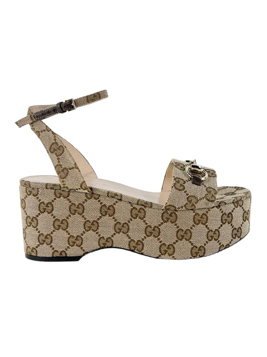 靴 Gucci Chain & Monogram Sandals 38 Sandália Gucci Flatform GG Monograma - AFH508 Original | Etiqueta