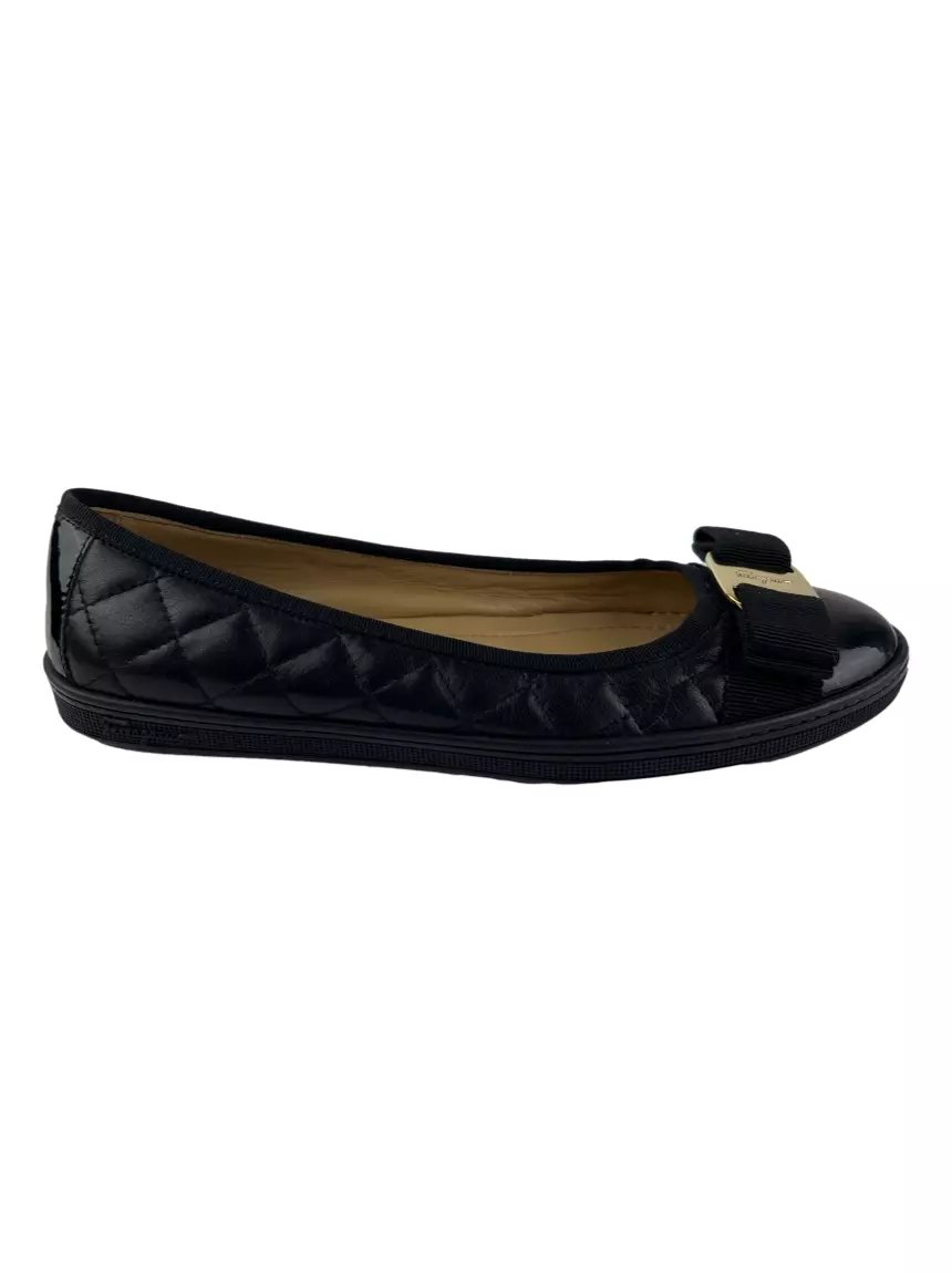 Ferragamo rufina outlet black