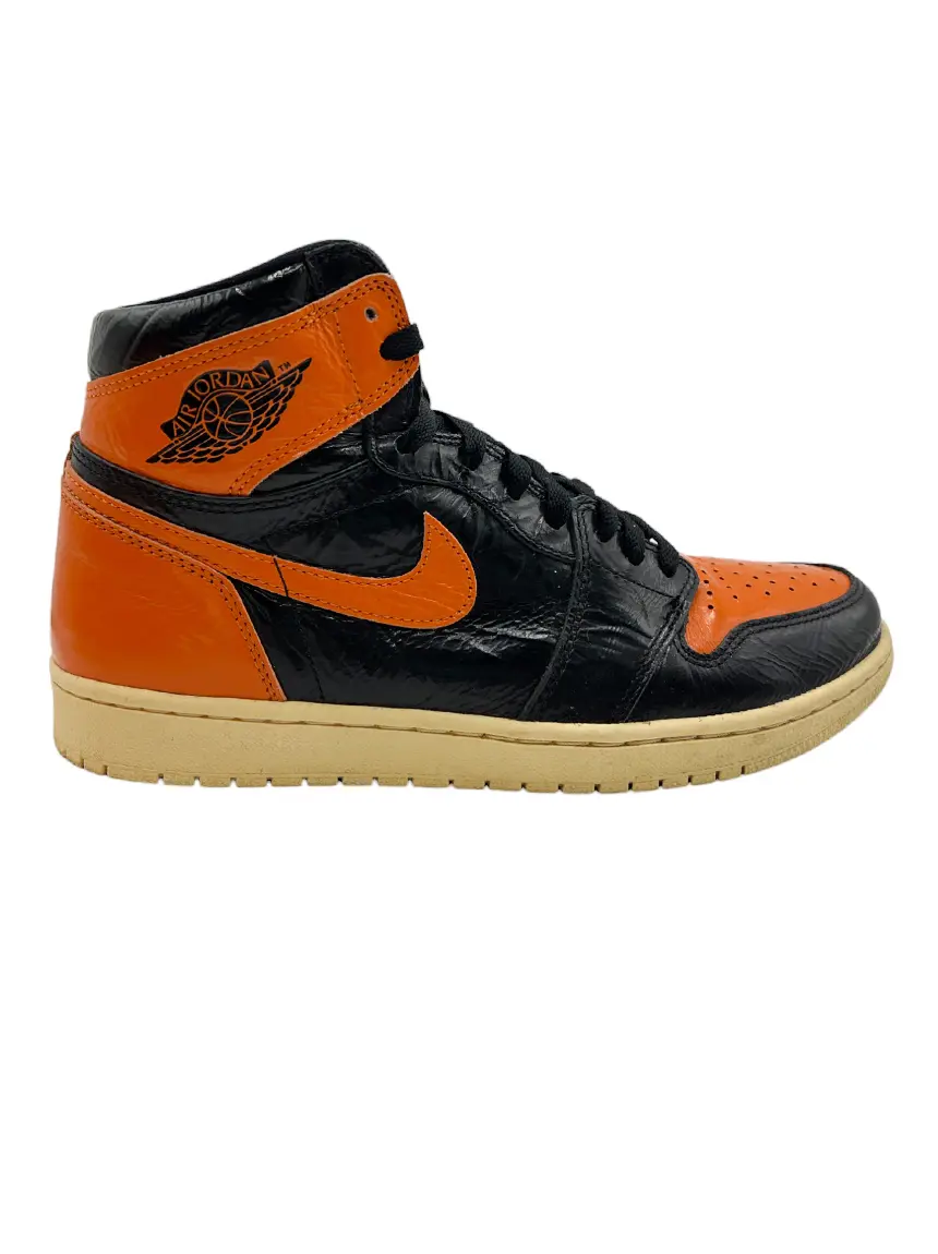AIR JORDAN1 “SHATTERED BACKBOARD” 27.5 Shattered Backboard” É Uma Opção De Air Jordan 1 Para Toda A